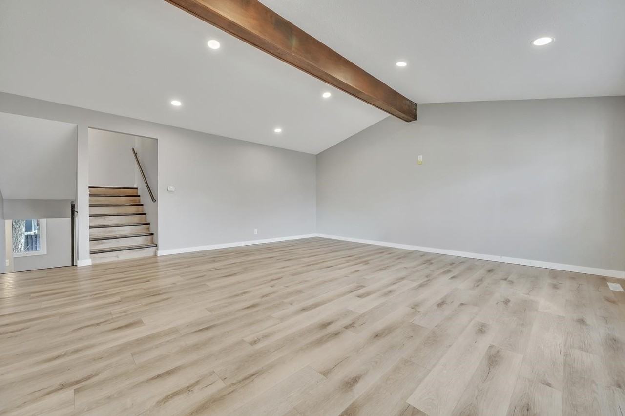 146 Rohr St - Photo 2 of 29