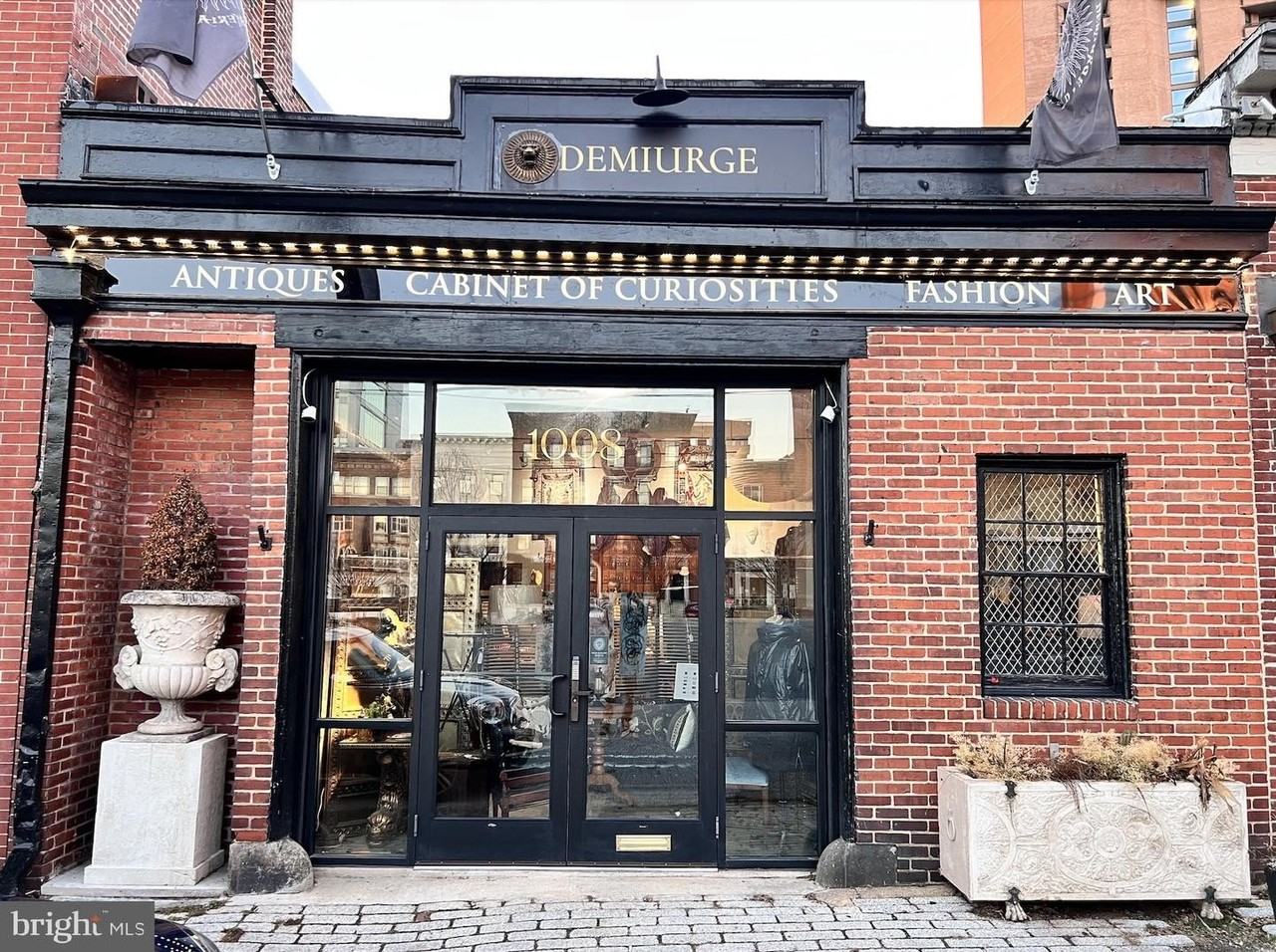 1008 Morton St - Photo 2 of 8