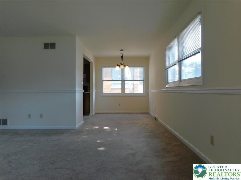 813 Main St Apt 4 #4 - Photo 6 of 19