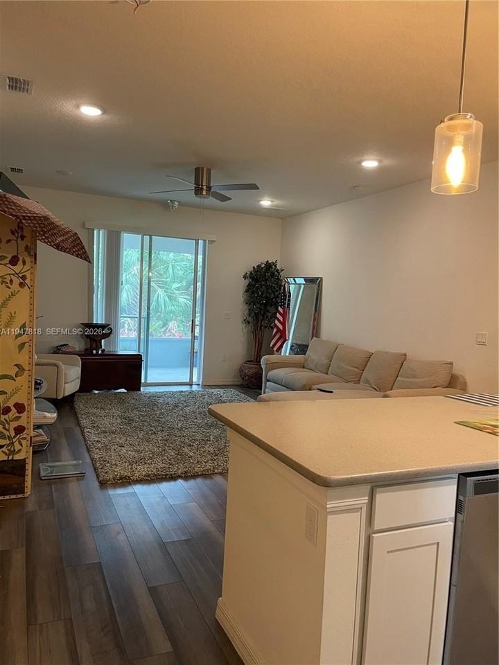 6157 Nw Gatun Dr #0 - Photo 5 of 8