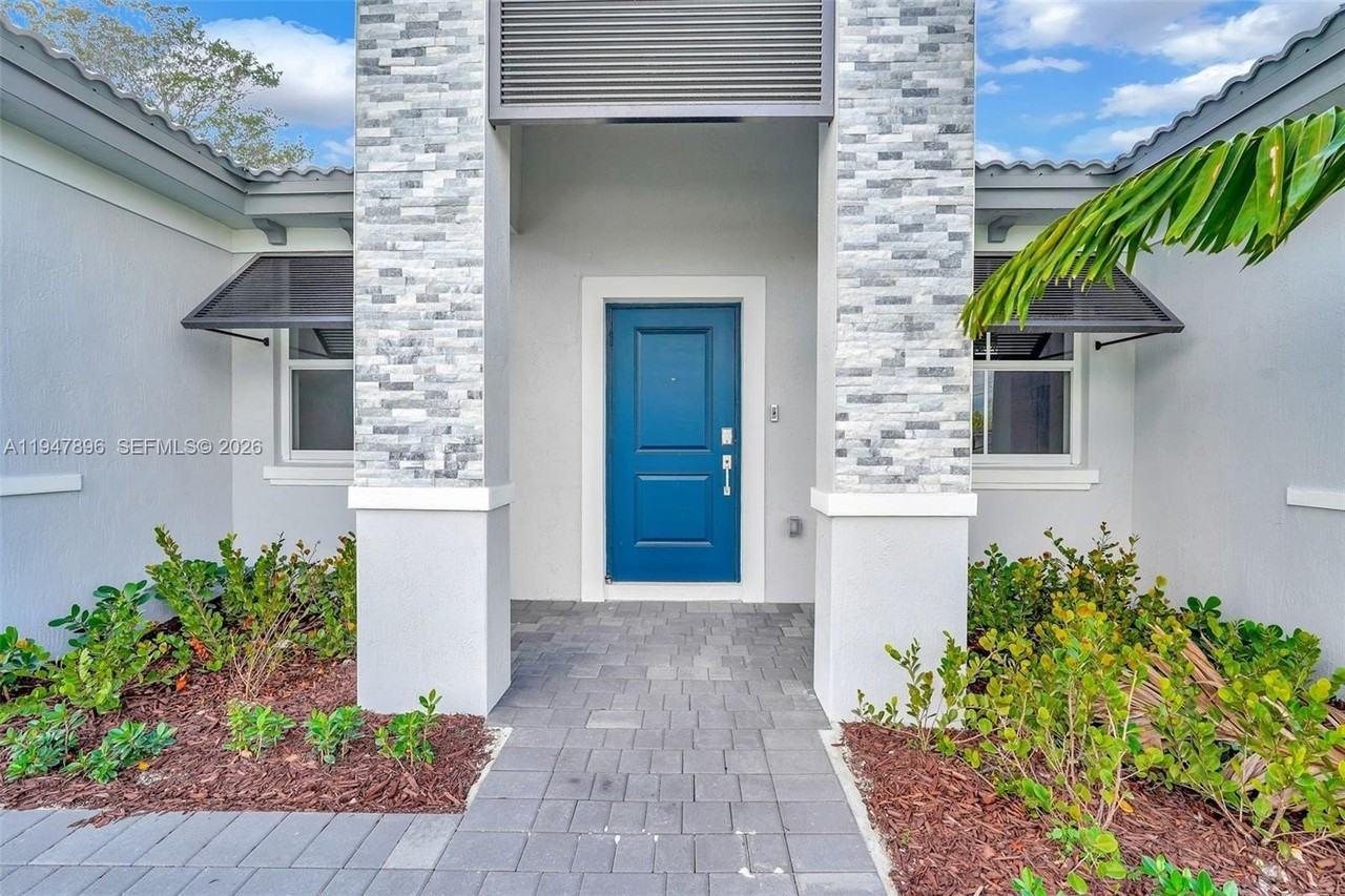 27210 Sw 159th Path - Photo 6 of 50