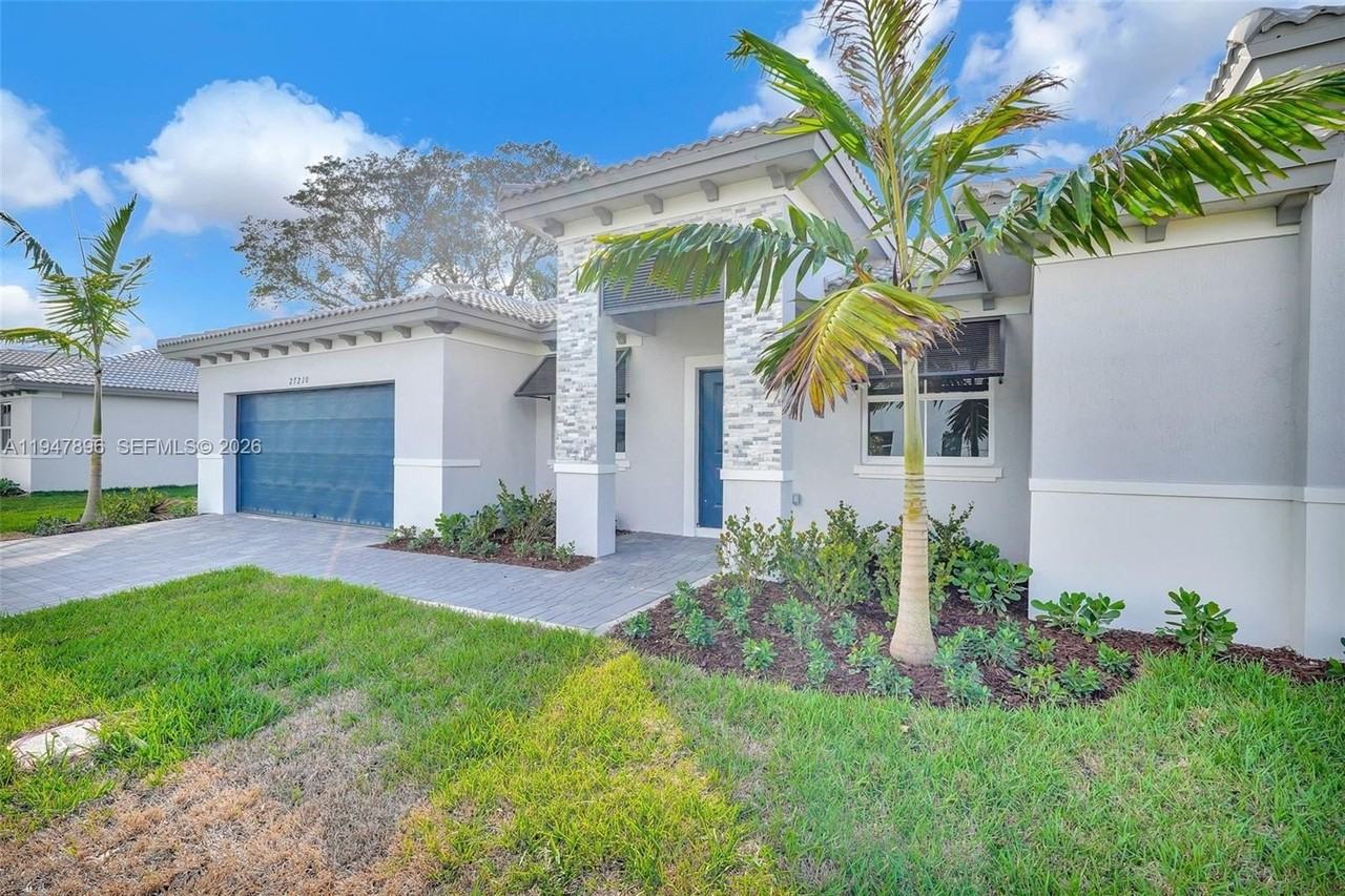 27210 Sw 159th Path - Photo 7 of 50