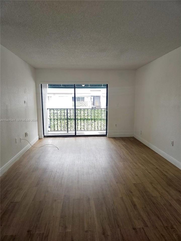 7423 Sw 152nd Ave #10-203 - Photo 3 of 15