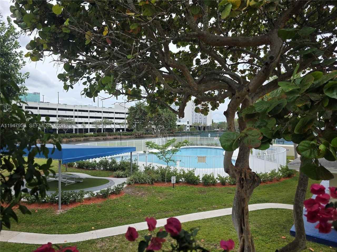 7424 Sw 82nd St #D215 - Photo 2 of 33