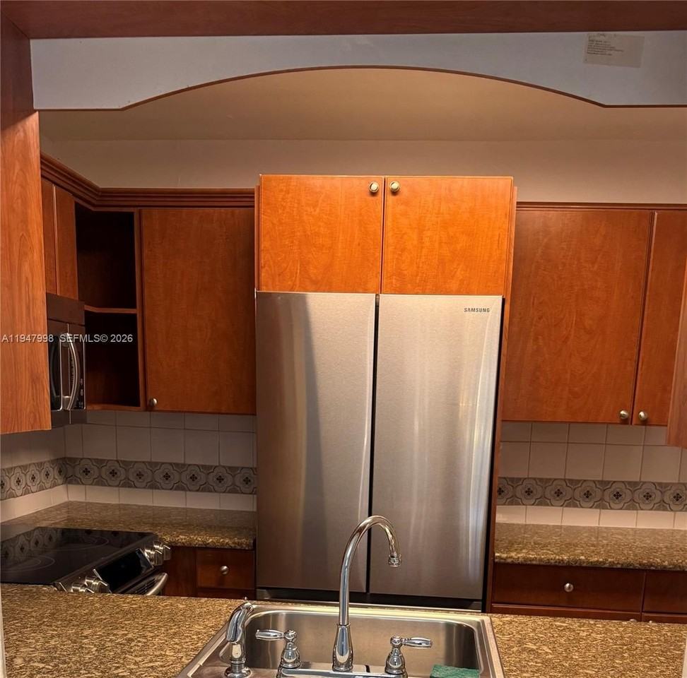 7403 Sw 82nd St #109N - Photo 6 of 16