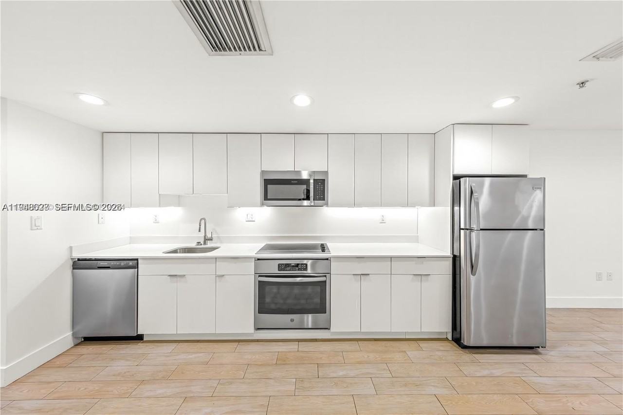 1966 Biarritz Dr #3 - Photo 2 of 14