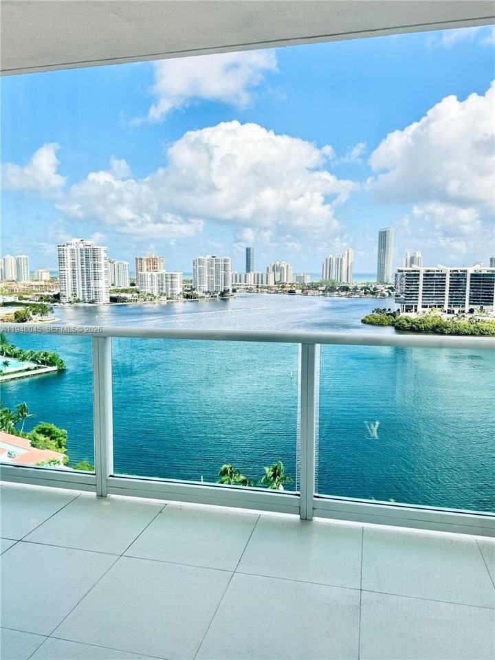 3301 Ne 183rd St #2003 - Photo 3 of 46