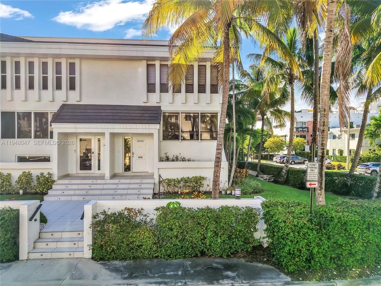 10090 Bay Harbor Ter #10090 - Photo 4 of 42