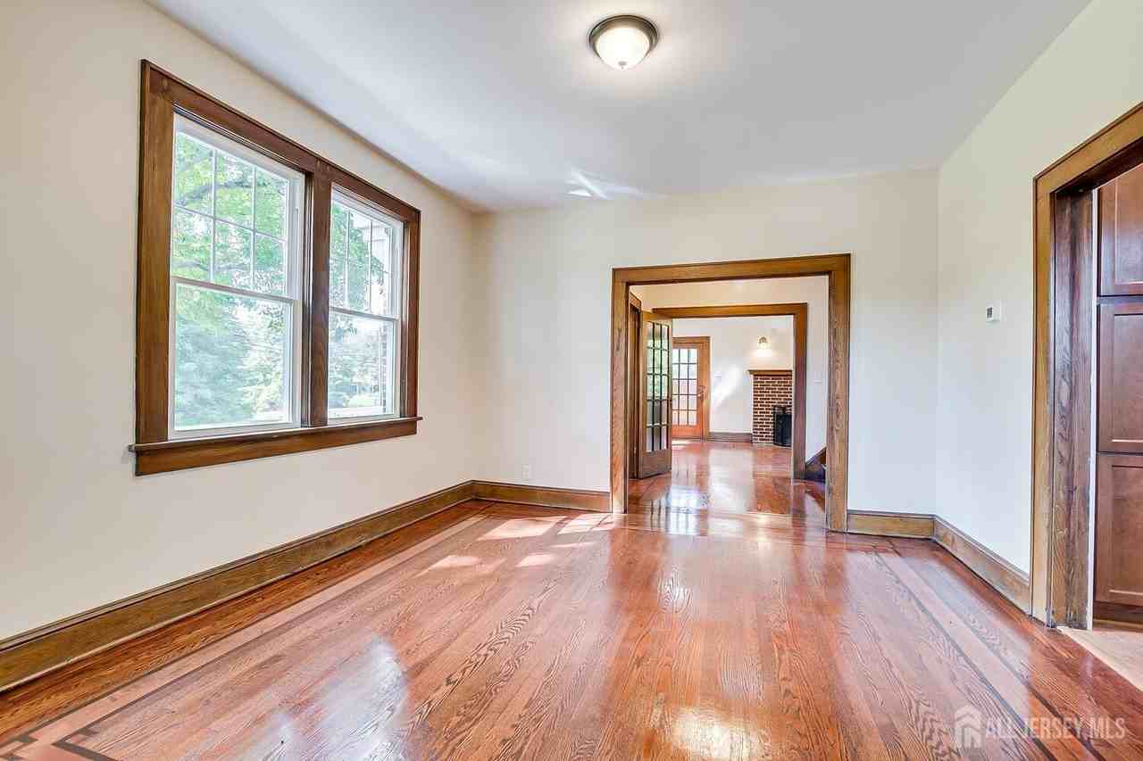 338 Buckelew Ave - Photo 6 of 50