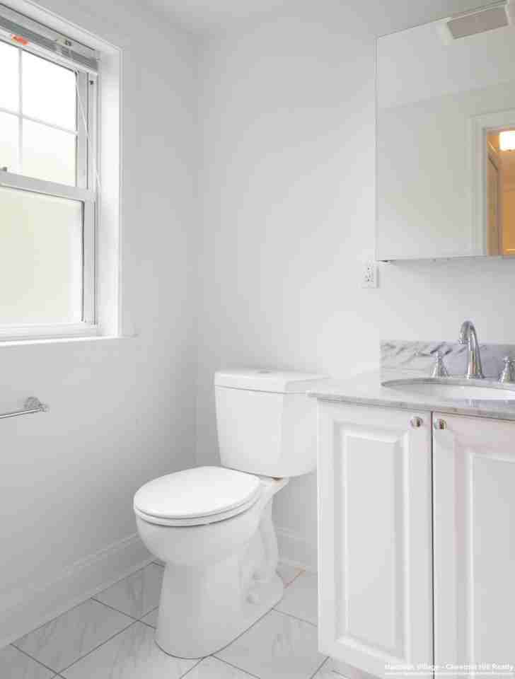 85 Thornton Rd - Photo 4 of 7