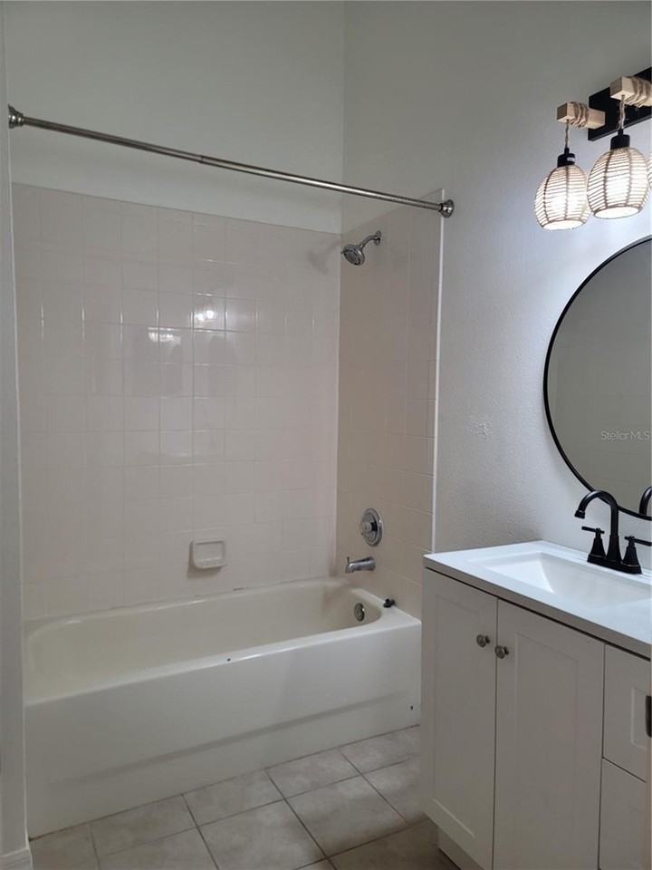 601 Astor Dr - Photo 4 of 6