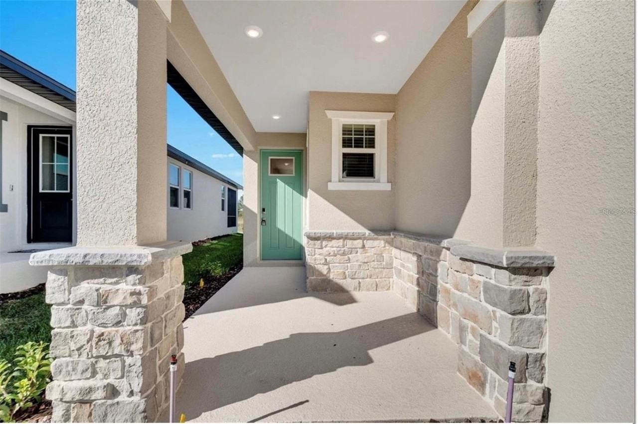 2301 Mystic Maze Ln - Photo 5 of 35