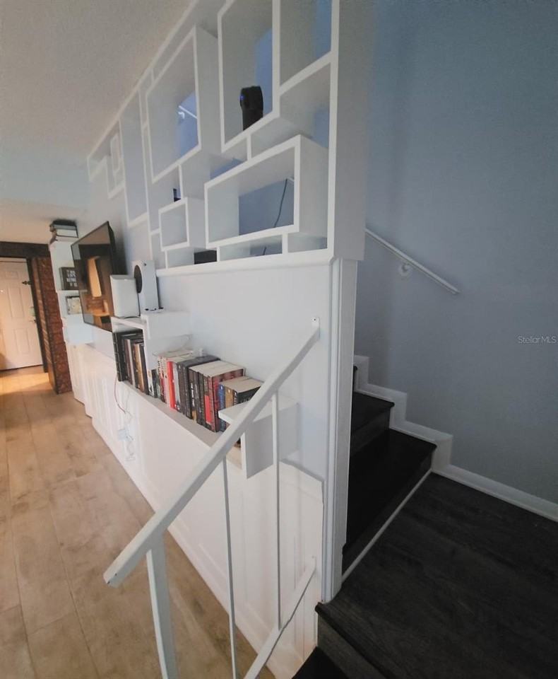 1548 Se 27th St #C - Photo 3 of 9