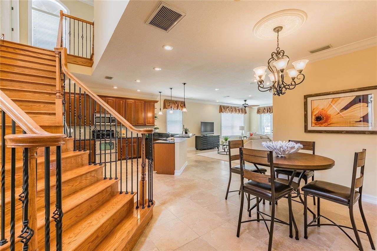 13920 Clubhouse Dr - Photo 6 of 44