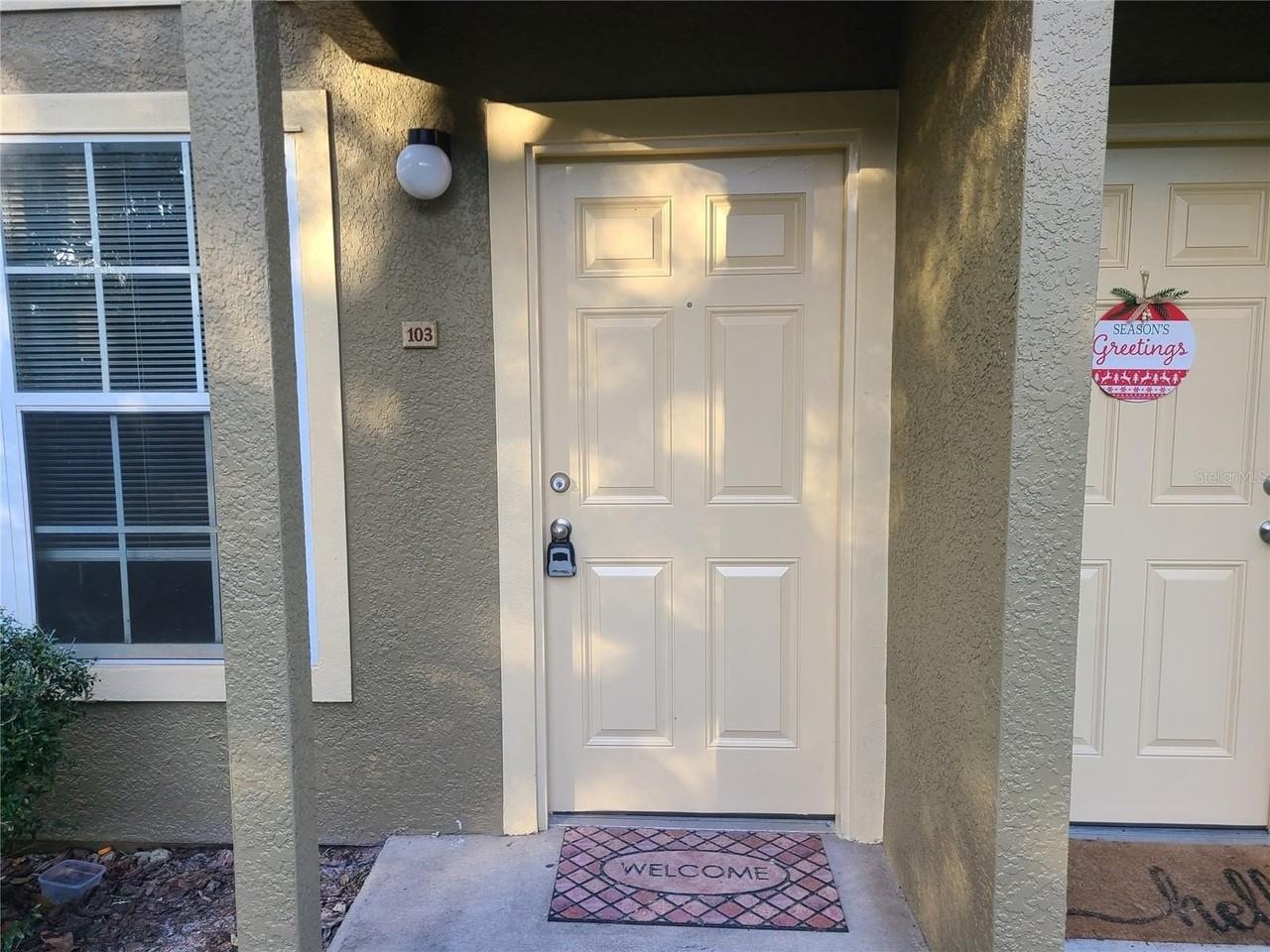 36232 Misty Oaks Dr #103 - Photo 3 of 48