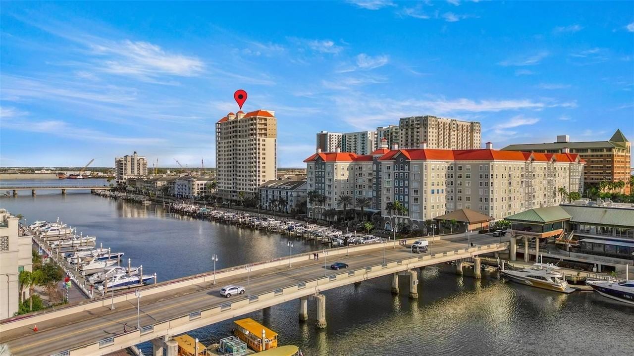 371 Channelside Walk Way #902 - Photo 6 of 50