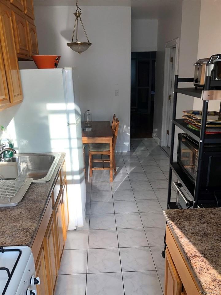 4728 39th St - Photo 5 of 7