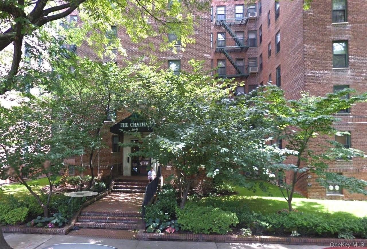 14018 Burden Cres Apt 310 #310 - Photo 2 of 18