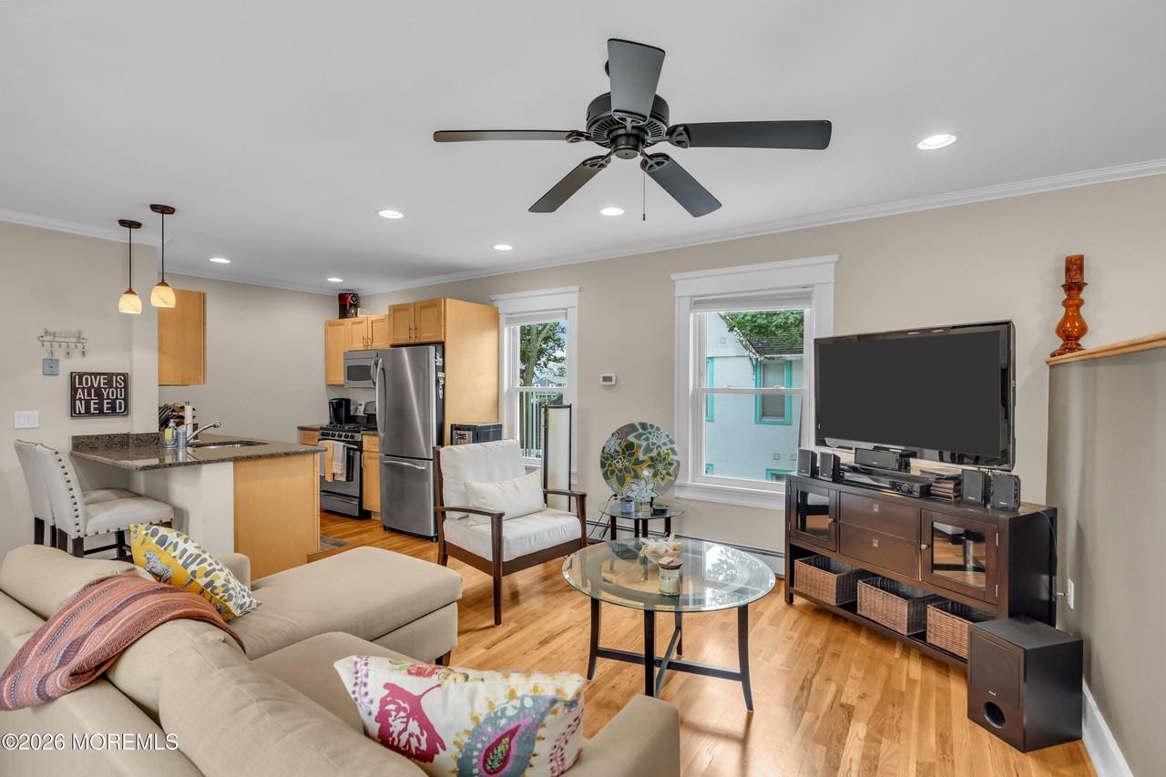 1211 Grand Ave Unit 203 #203 - Photo 5 of 23