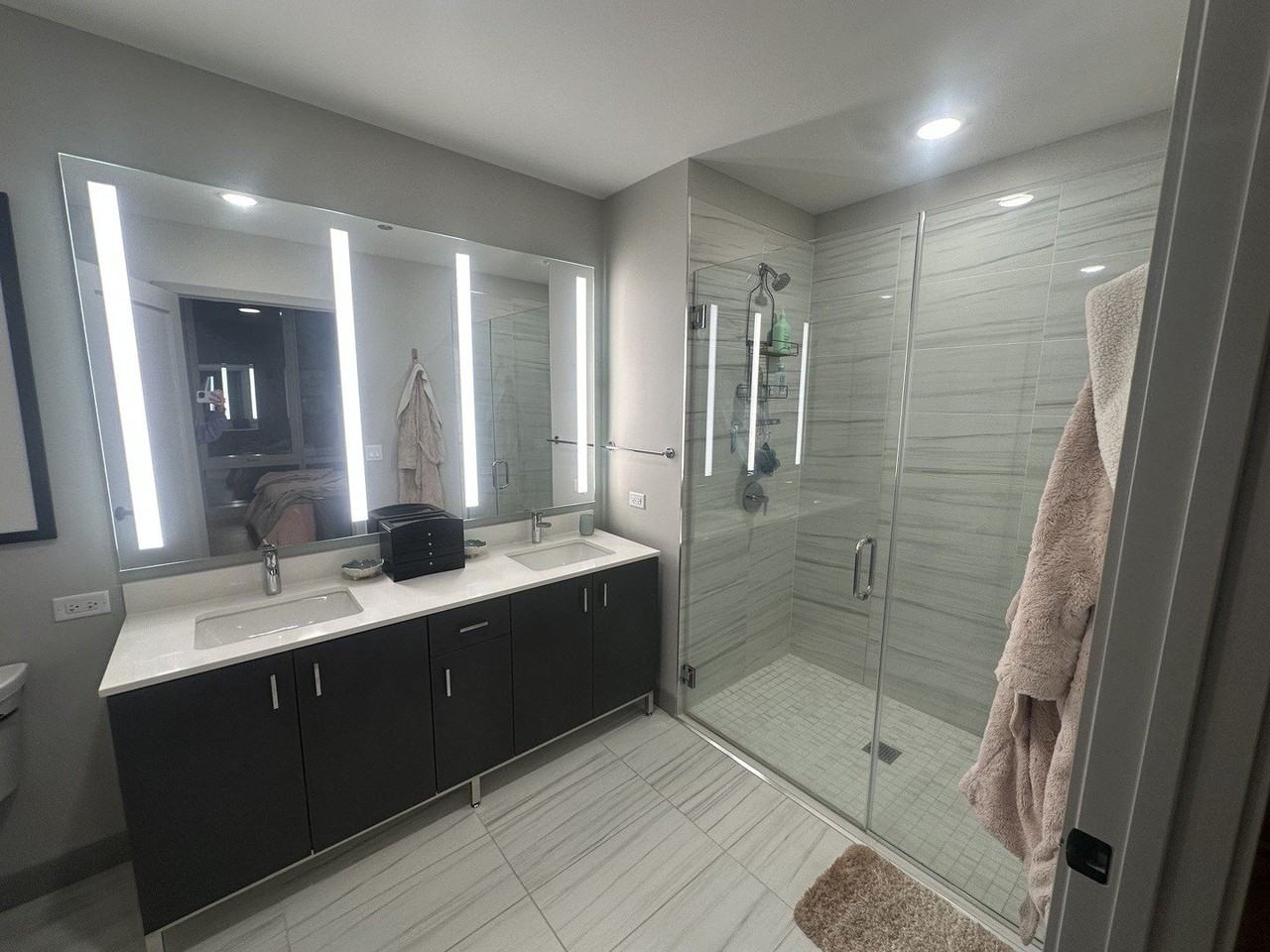 920 N Wells St Apt 612 #612 - Photo 6 of 14