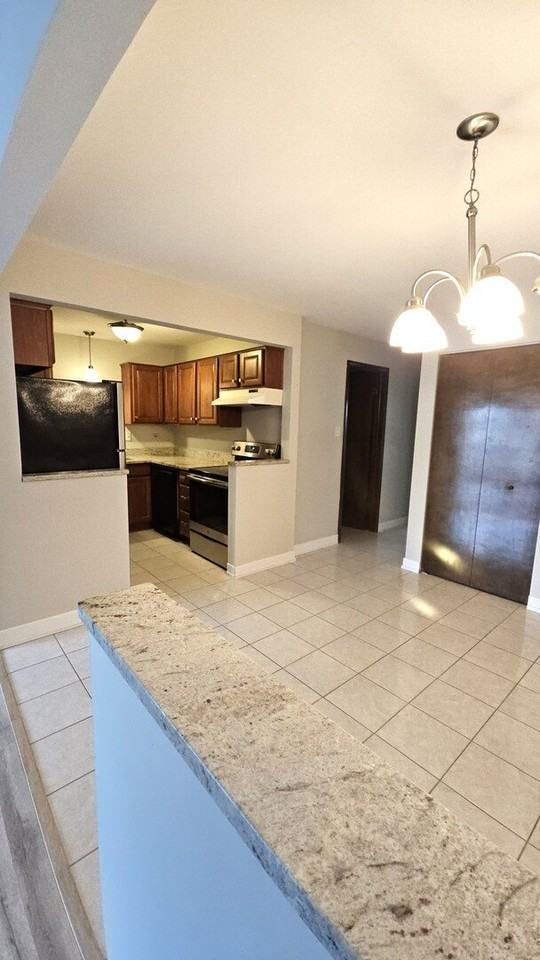 7540 W 111th St Apt 3e #3E - Photo 3 of 16