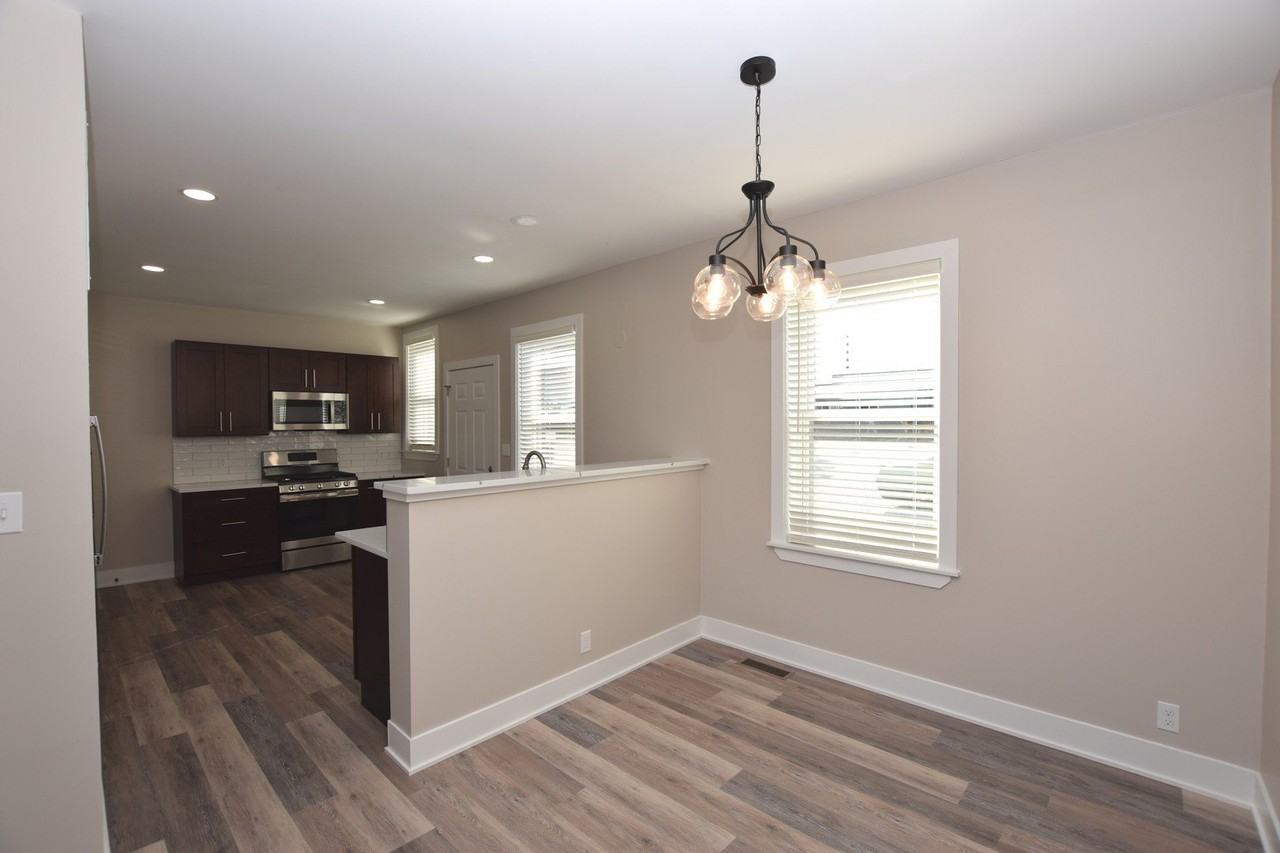 97 Gates St - Photo 6 of 22