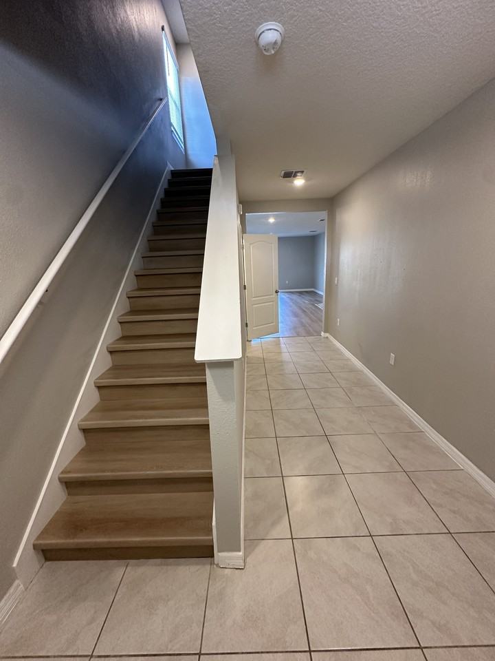 1448 Berry Ln #1 - Photo 4 of 23