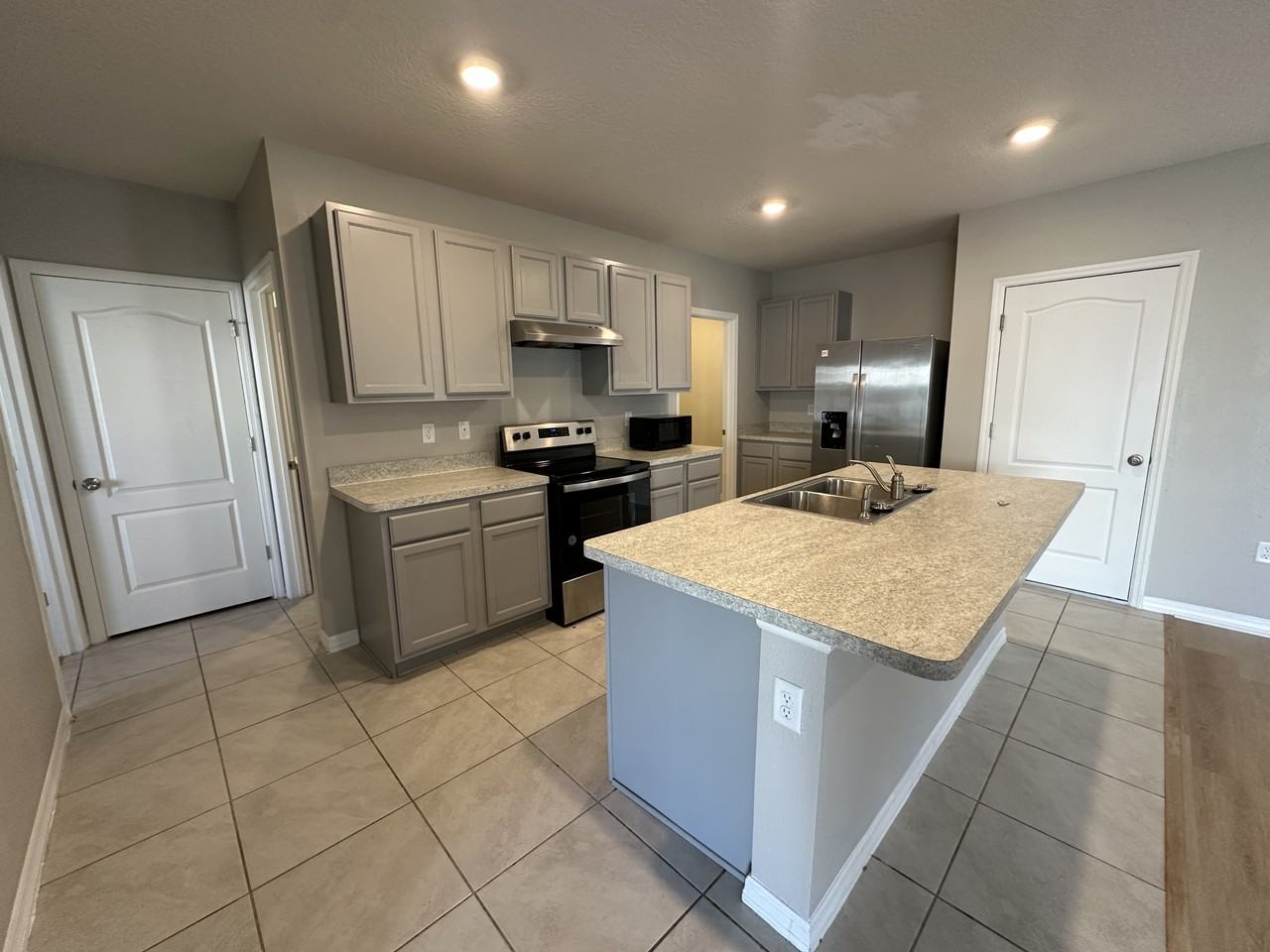 1448 Berry Ln #1 - Photo 7 of 23