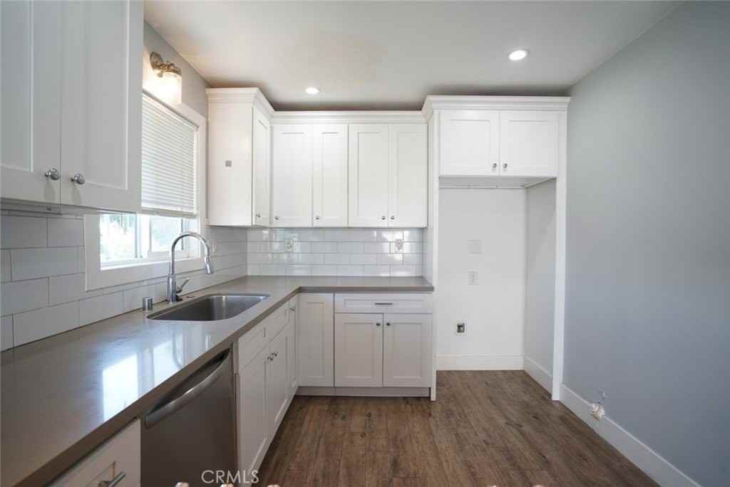 2561 El Toro Rd - Photo 6 of 26