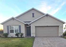 featured image of 2320 Thurlow St