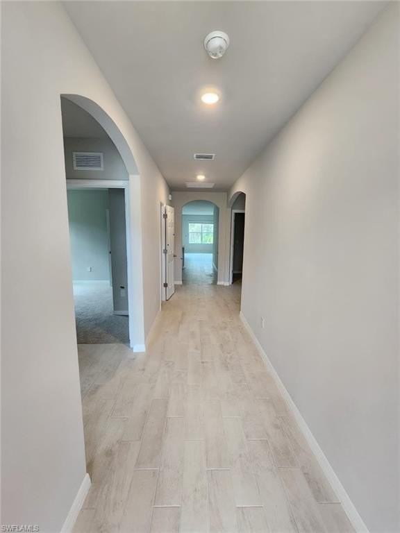 2320 Thurlow St - Photo 4 of 11