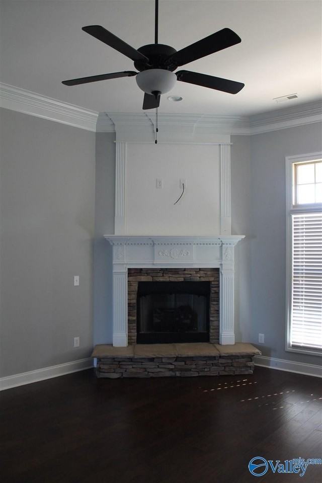 129 Shalerock Dr - Photo 4 of 47