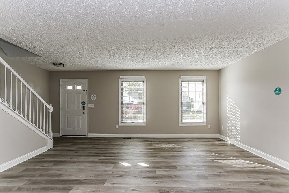 2116 Juneau Way - Photo 6 of 18