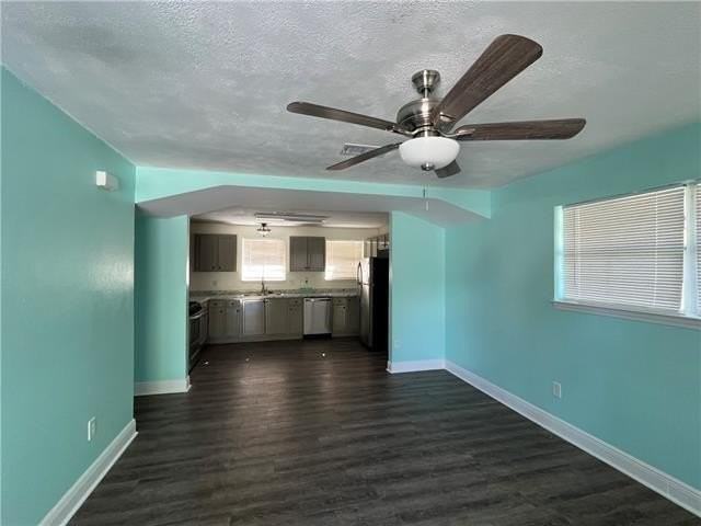 3152 College St - Photo 2 of 15