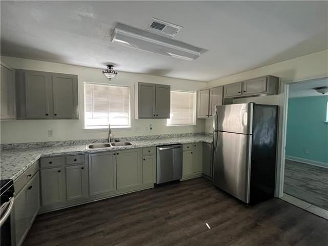 3152 College St - Photo 3 of 15