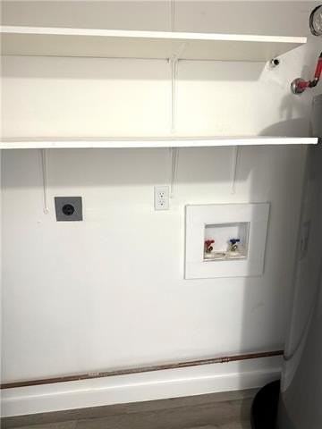 1212 Brockenbraugh Ct #D - Photo 3 of 9