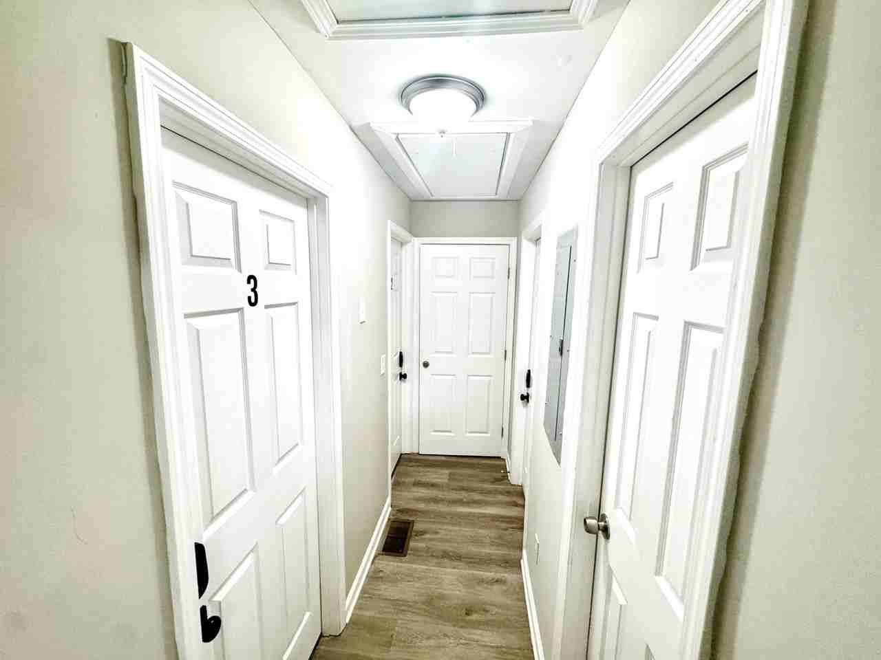 Browns Mill Rd Se - Photo 5 of 10