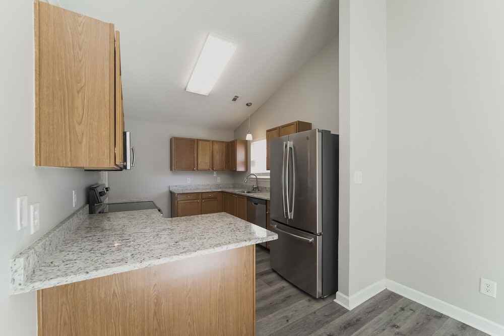 4087 Counselors Dr - Photo 6 of 16