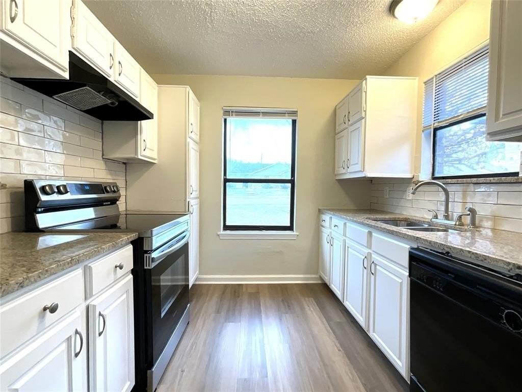 2820 Chisolm Trl - Photo 7 of 19