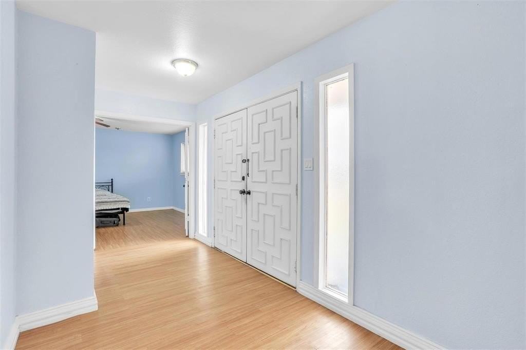 3226 Barnes Bridge Rd - Photo 4 of 27