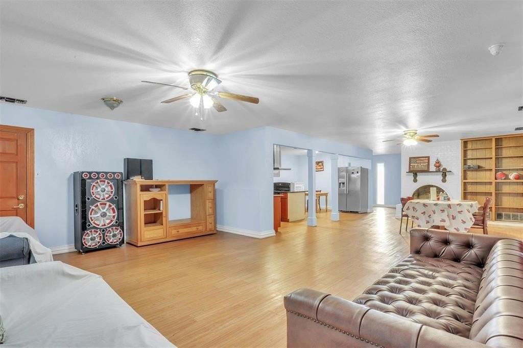 3226 Barnes Bridge Rd - Photo 5 of 27