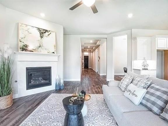 3705 Barnett Rd - Photo 3 of 36