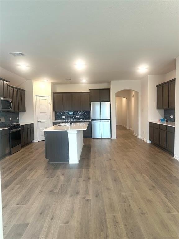 655 Divine Gardens Dr - Photo 7 of 20