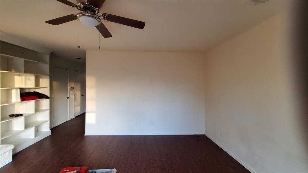 3803 O B Crowe Dr - Photo 4 of 15