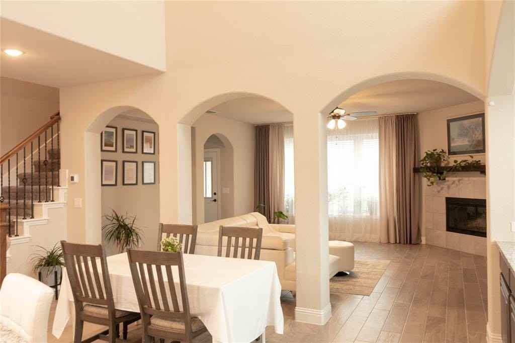 4147 Lagoon Pl - Photo 7 of 24