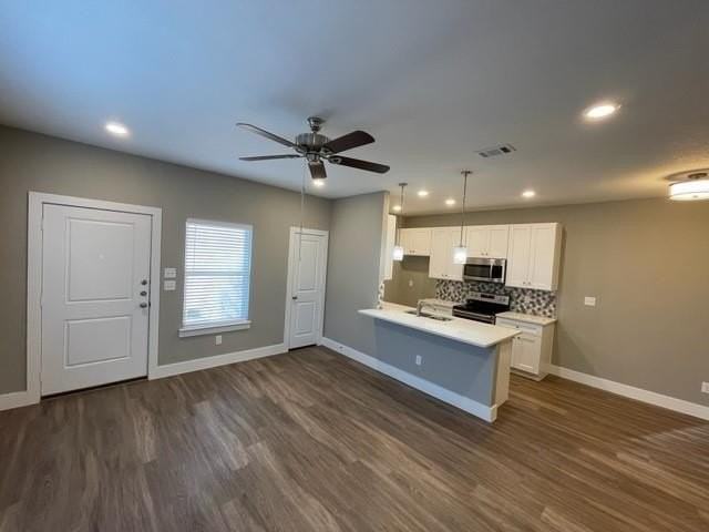 8008 Doreen Ave - Photo 3 of 30