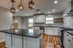 303 E Monte Carlo Blvd - Photo 1 of 1