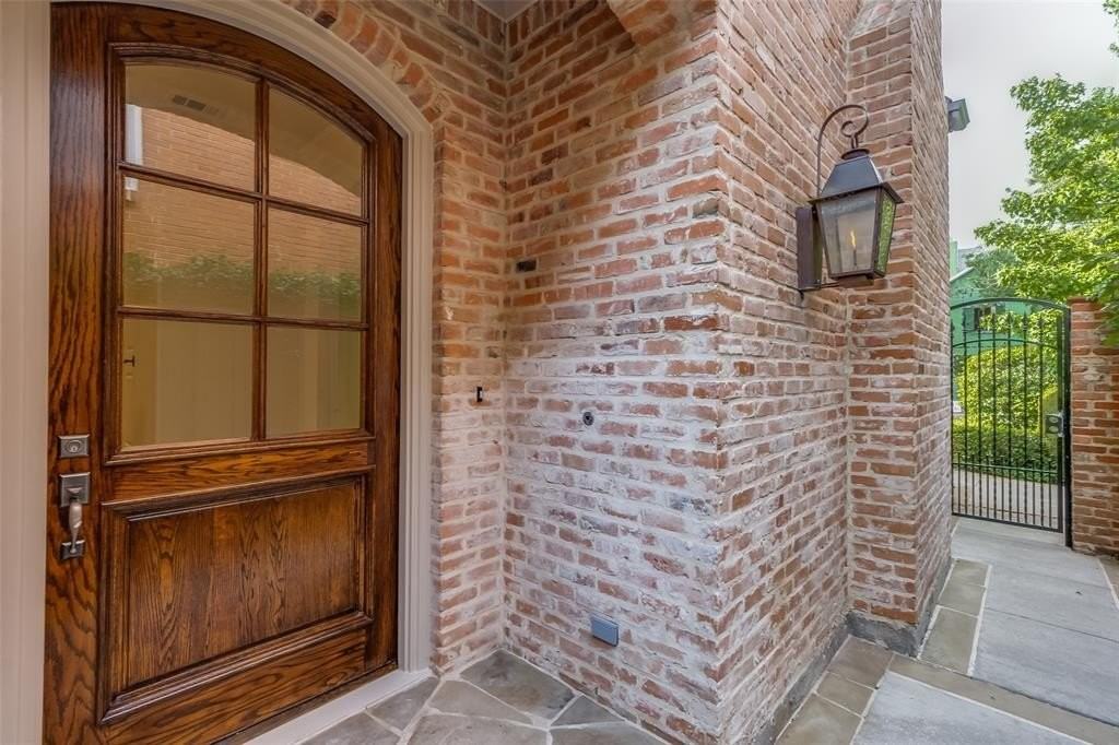 4334 Emerson Ave #4334 - Photo 4 of 29