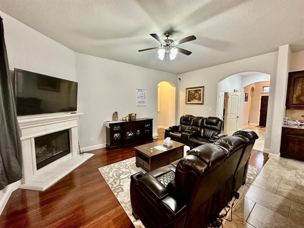 5200 Cross Plains Ct - Photo 5 of 18