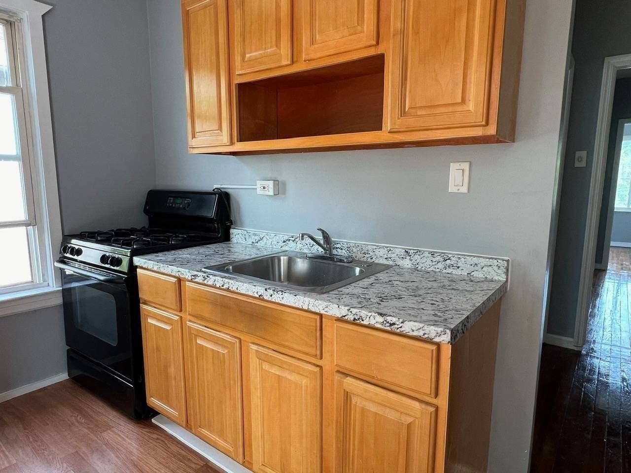 27 Alton Pl #2 - Photo 5 of 44